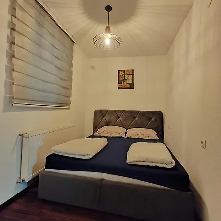 بيت ضيافة Planinski Raj ترافنيك