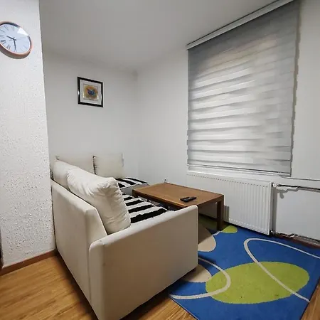 Gostinjska kuća Planinski Raj 3*
